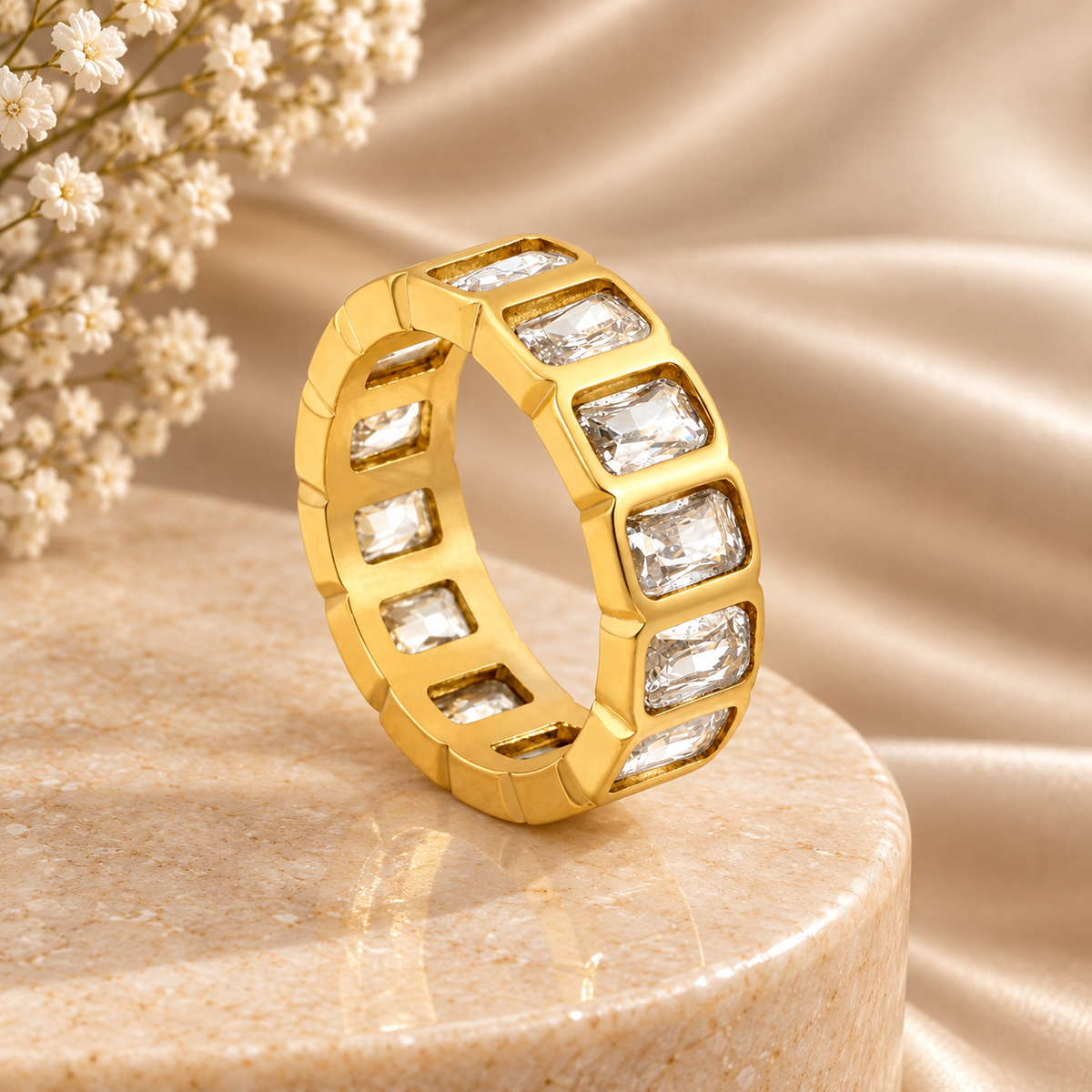 Amara Crystal Ring