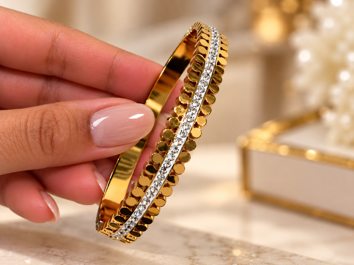 Valentina Bangle