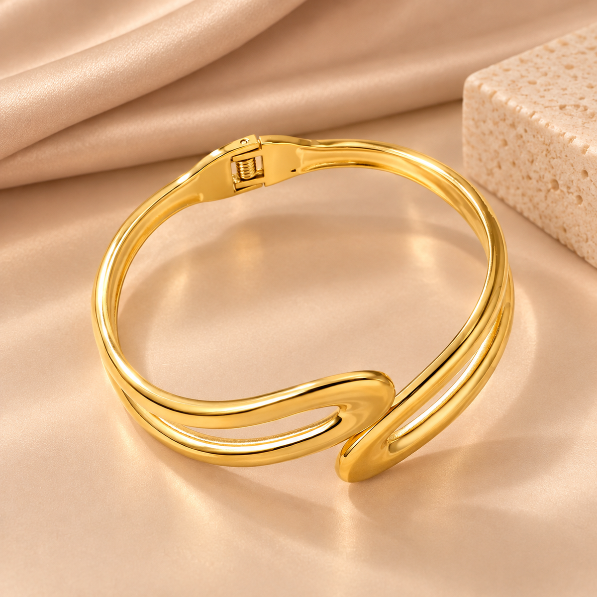 Zara Bangle