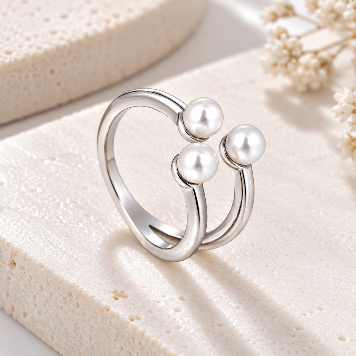 Pearl Embrace Ring
