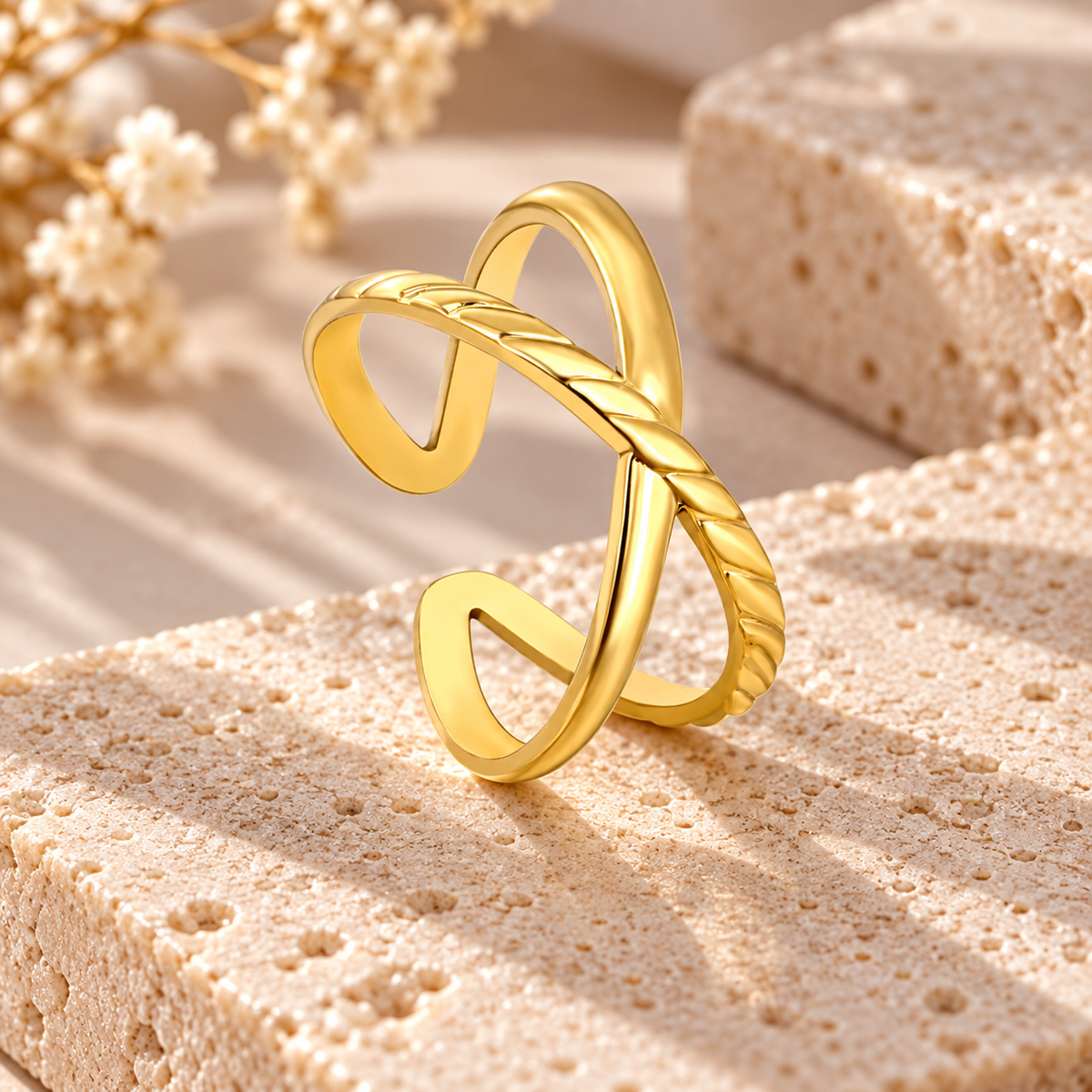 Twist & Curve Ring