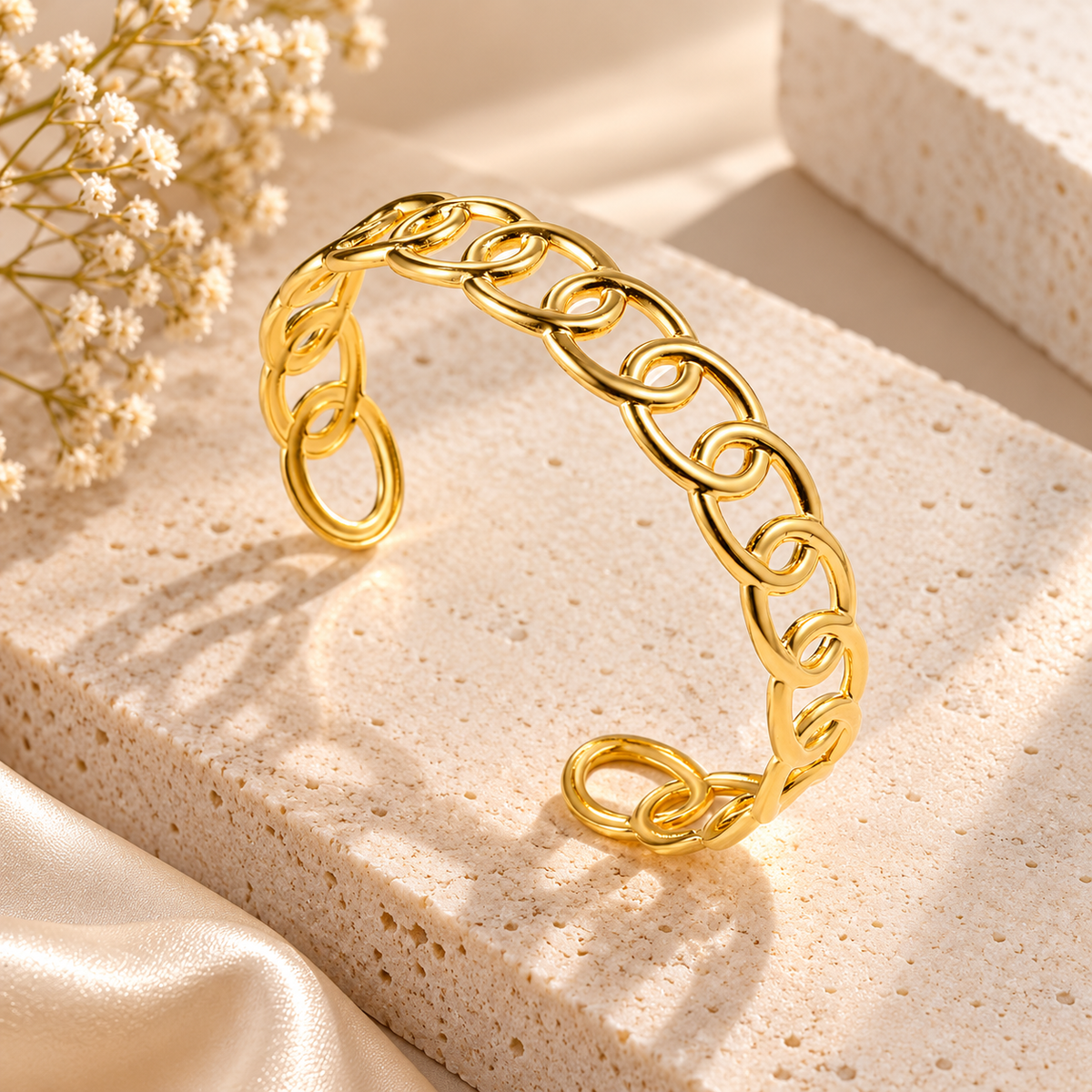 The Alina Link Cuff