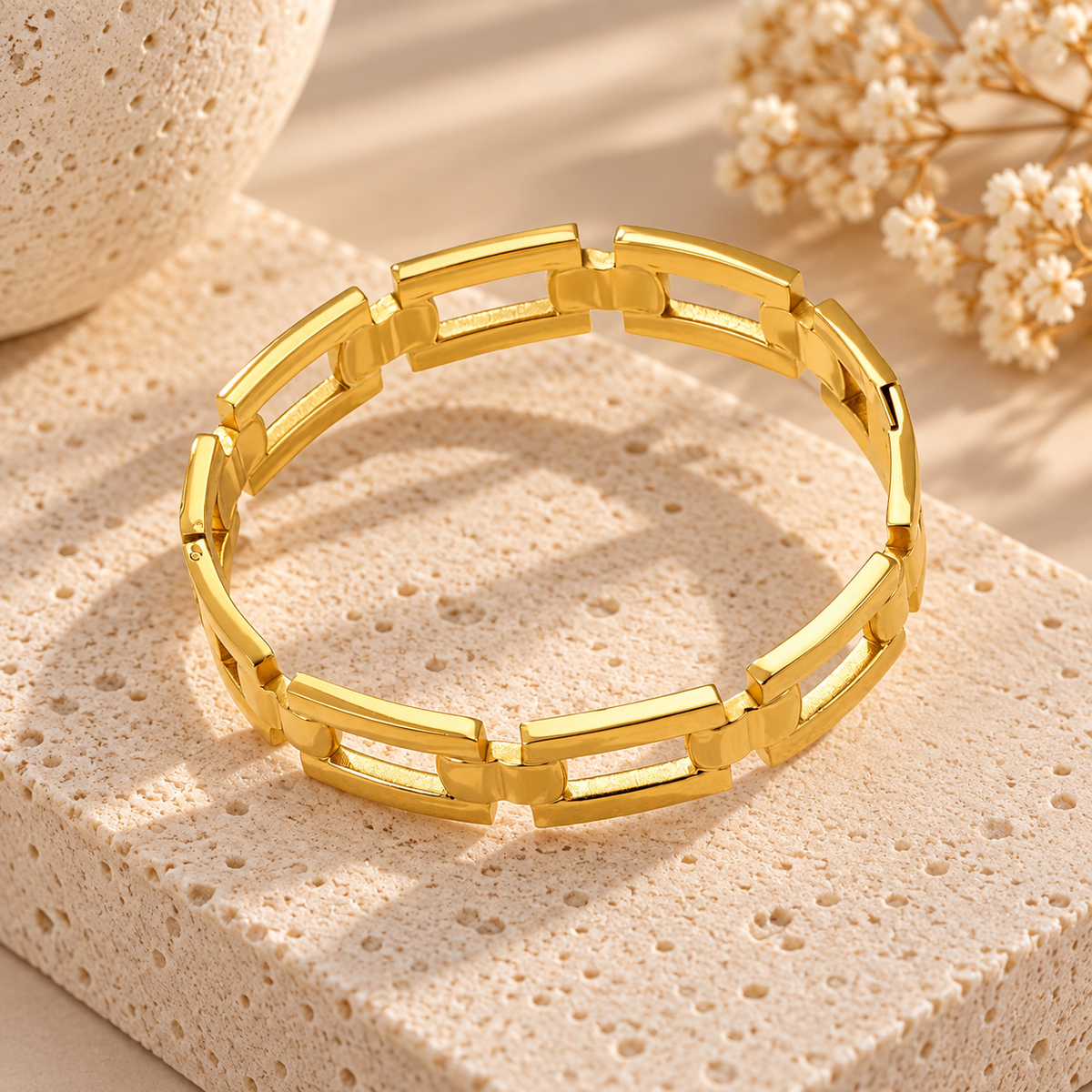 The Valenne Link Bangle