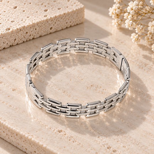 The Verona Bangle – Silver